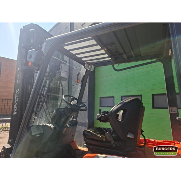 2008 تويوتا 7FBMF30-46816899