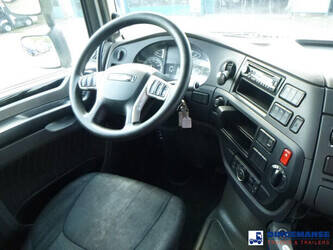 2017-daf-xf-480-4x2-euro-6-46817297