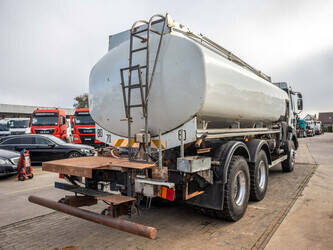 2005-renault-kerax-370-1447388-46817341