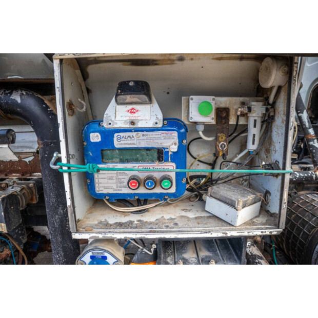 2005 رينو Kerax 370-46817345