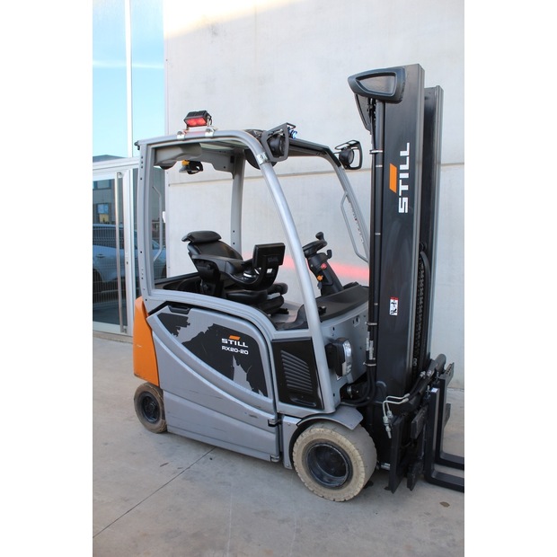 2018 Still RX20-20P-46825846