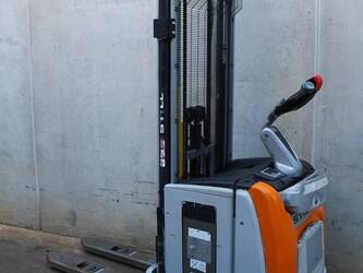 Image for PALLET STACKER 2019 Still EXV-SF14