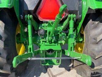 2026-john-deere-5210-1447437-46826211