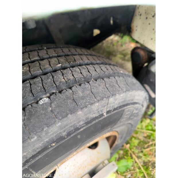 2001 Renault Midlum-46832318