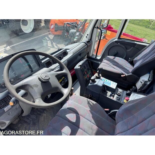 2004 Mercedes-Benz UNIMOG U400-46832470