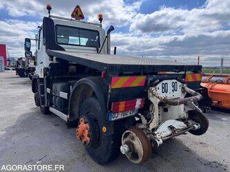 2004-mercedes-benz-unimog-u400-1447480-46832471