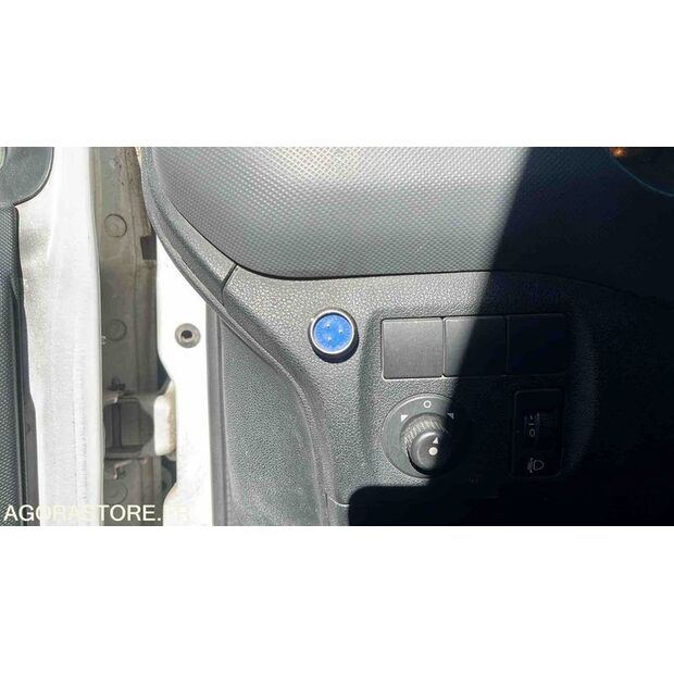 2011 Citroen BERLINGO-46832520