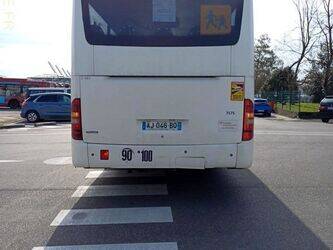 2009-mercedes-benz-intouro-1447483-46832587