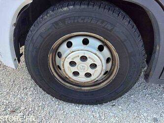 2012-peugeot-boxer-1447487-46832701