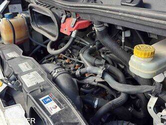 2012-peugeot-boxer-1447487-46832727