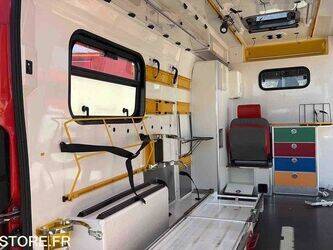 2012-peugeot-boxer-1447496-46832939