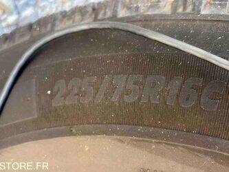 2012-peugeot-boxer-1447496-46832940