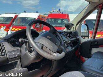 2012-peugeot-boxer-1447496-46832945