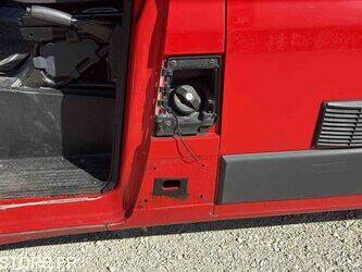 2012-peugeot-boxer-1447499-46833080