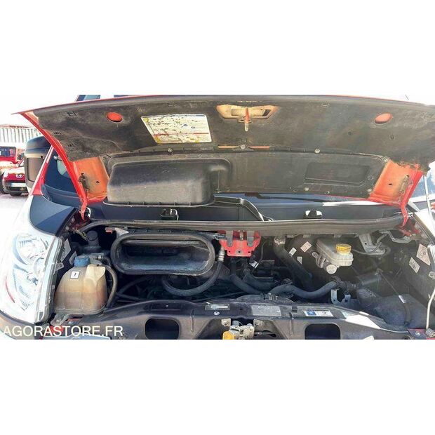 2012 Peugeot BOXER-46833084