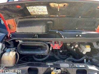 2012-peugeot-boxer-1447499-46833084