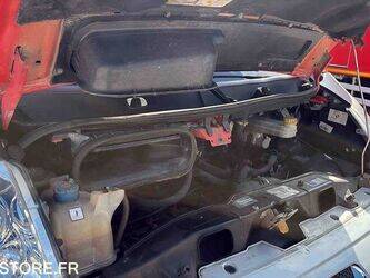 2012-peugeot-boxer-1447499-46833087