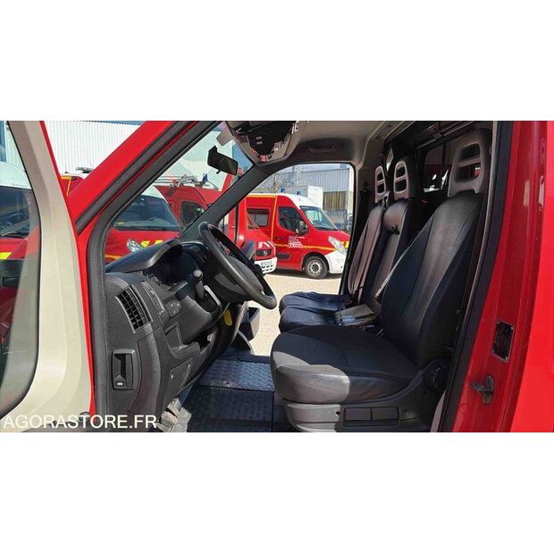2012 Peugeot BOXER-46833088