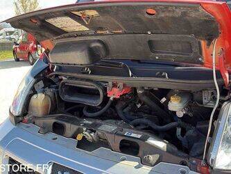 2012-peugeot-boxer-1447499-46833101