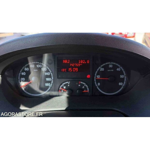 2012 Peugeot BOXER-46833103