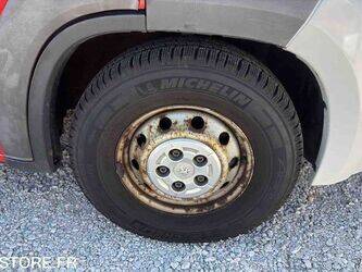 2012-peugeot-boxer-1447499-46833108