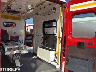 2012-peugeot-boxer-1447499-46833109