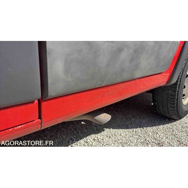 2012 Peugeot BOXER-46833120