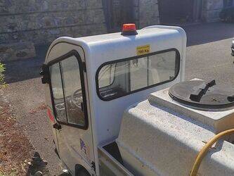 2005-goupil-g3-1447504-46833277