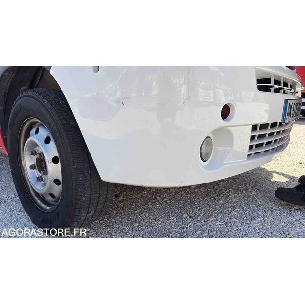 2010 رينو Master-46833351