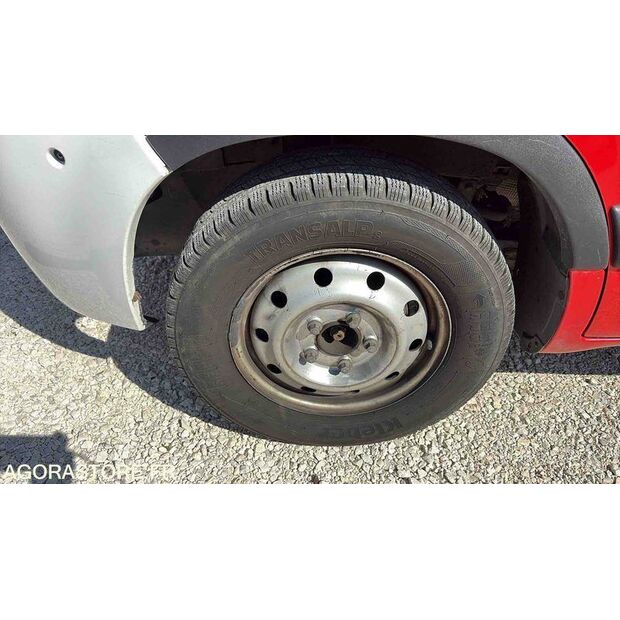 2010 رينو Master-46833379