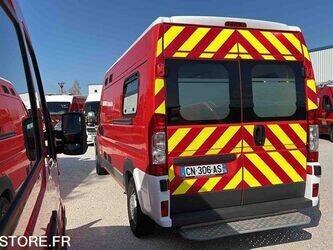 2012-peugeot-boxer-1447508-46833419