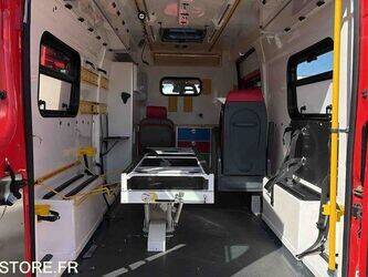 2012-peugeot-boxer-1447508-46833426