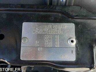 2012-peugeot-boxer-1447508-46833434