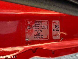 2012-peugeot-boxer-1447508-46833464