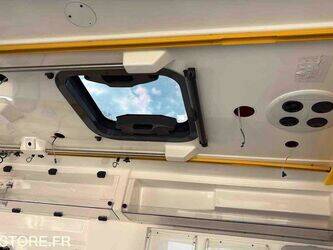 2012-peugeot-boxer-1447508-46833470