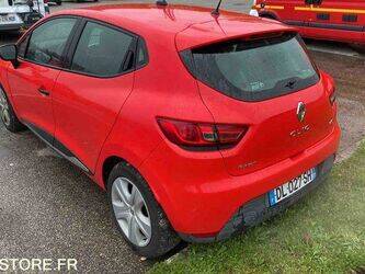 2014-renault-clio-1447511-46833608