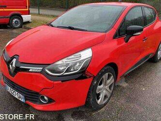 2014-renault-clio-1447511-46833609