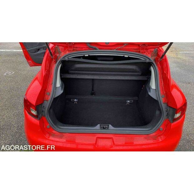 2014 رينو Clio-46833612