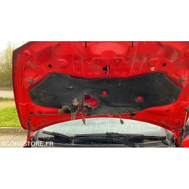 2014 رينو Clio-46833623