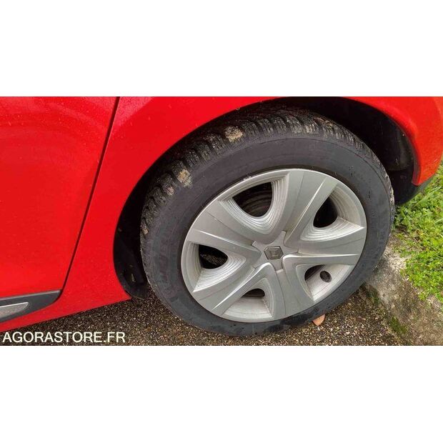 2014 رينو Clio-46833624