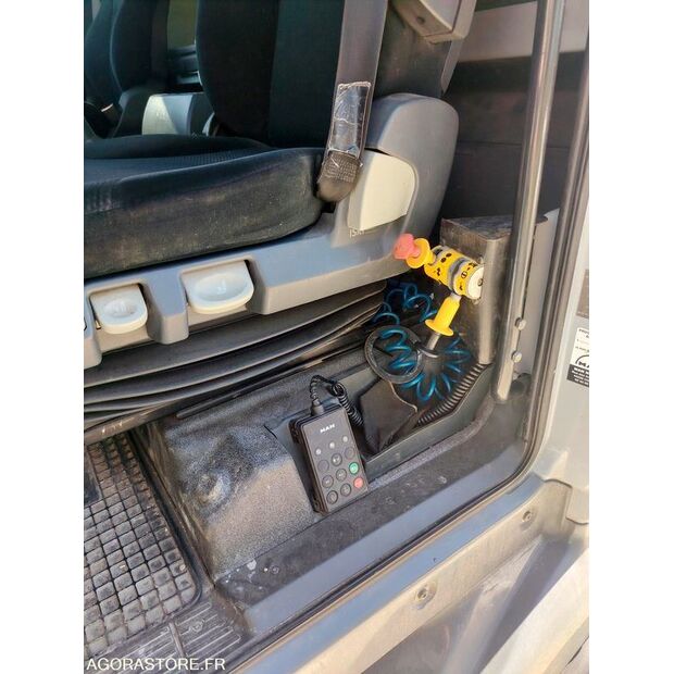 2014 مان 19.480-46833654