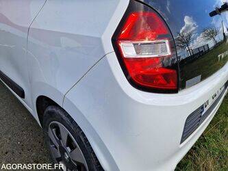 2015-renault-twingo-1447513-46833670