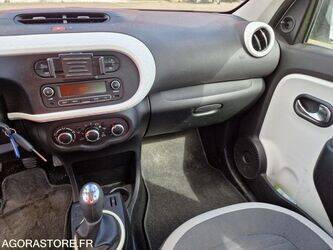 2015-renault-twingo-1447513-46833676
