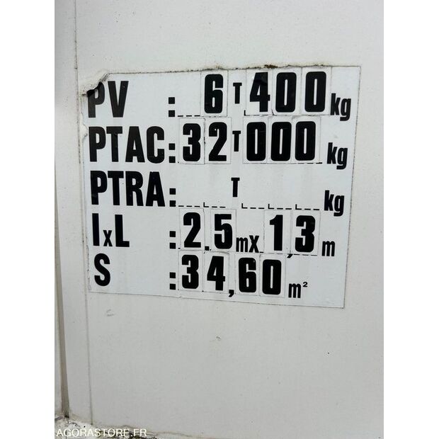 1998 تريلور-46833796