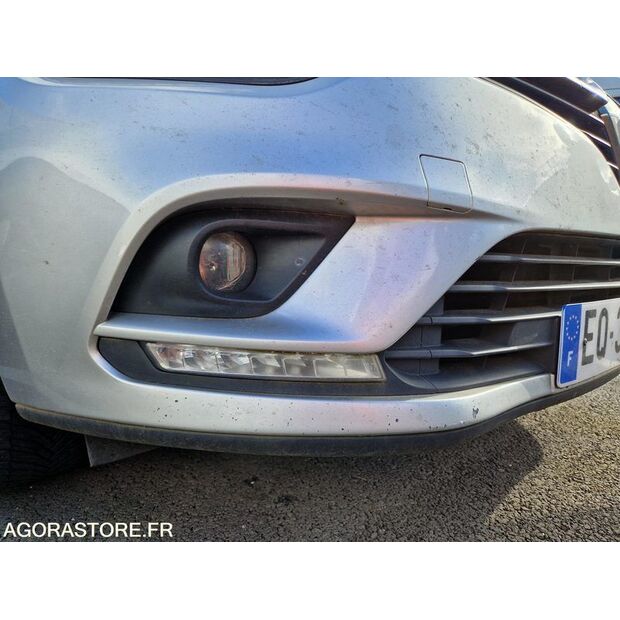 2017 Renault Clio-46833859