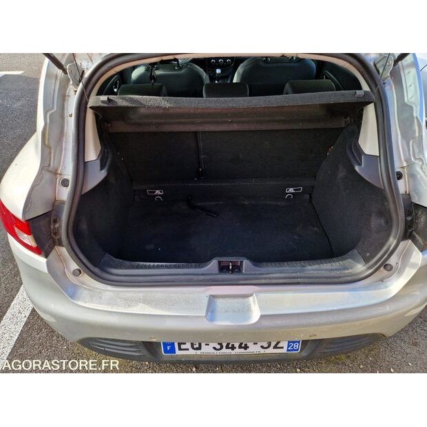 2017 Renault Clio-46833865