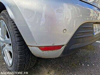 2017-renault-clio-1447520-46833868