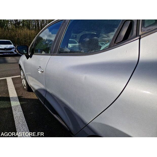 2017 Renault Clio-46833870