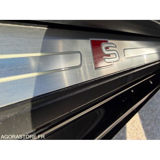 2016 أودي A4-46833893