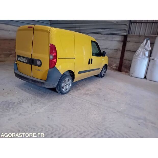 2012 فيات Doblo-46833906
